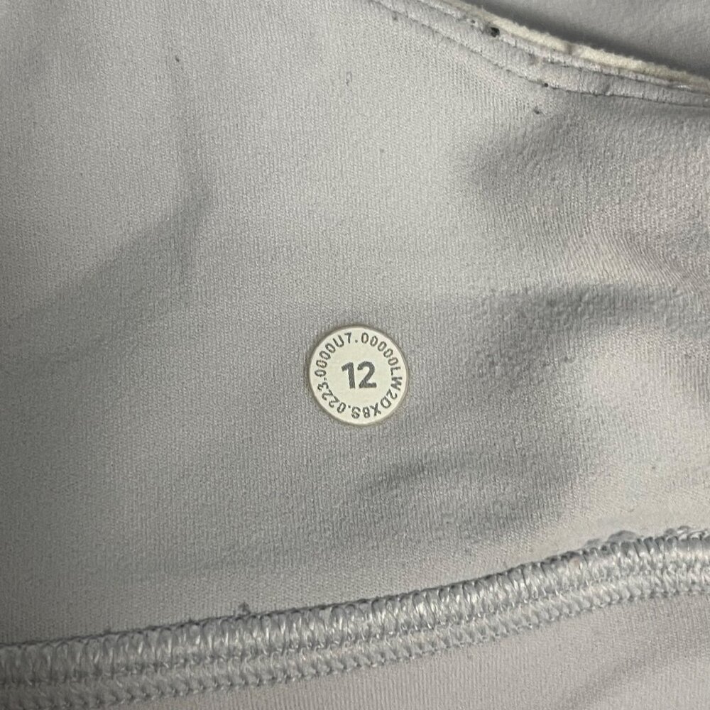 Lululemon Align V-Neck Bra Light Support A/B Cup Size 12 Cheetah Camo Antique Wh - Picture 10 of 10